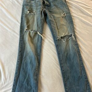 Men's Distressed Blue Jeans